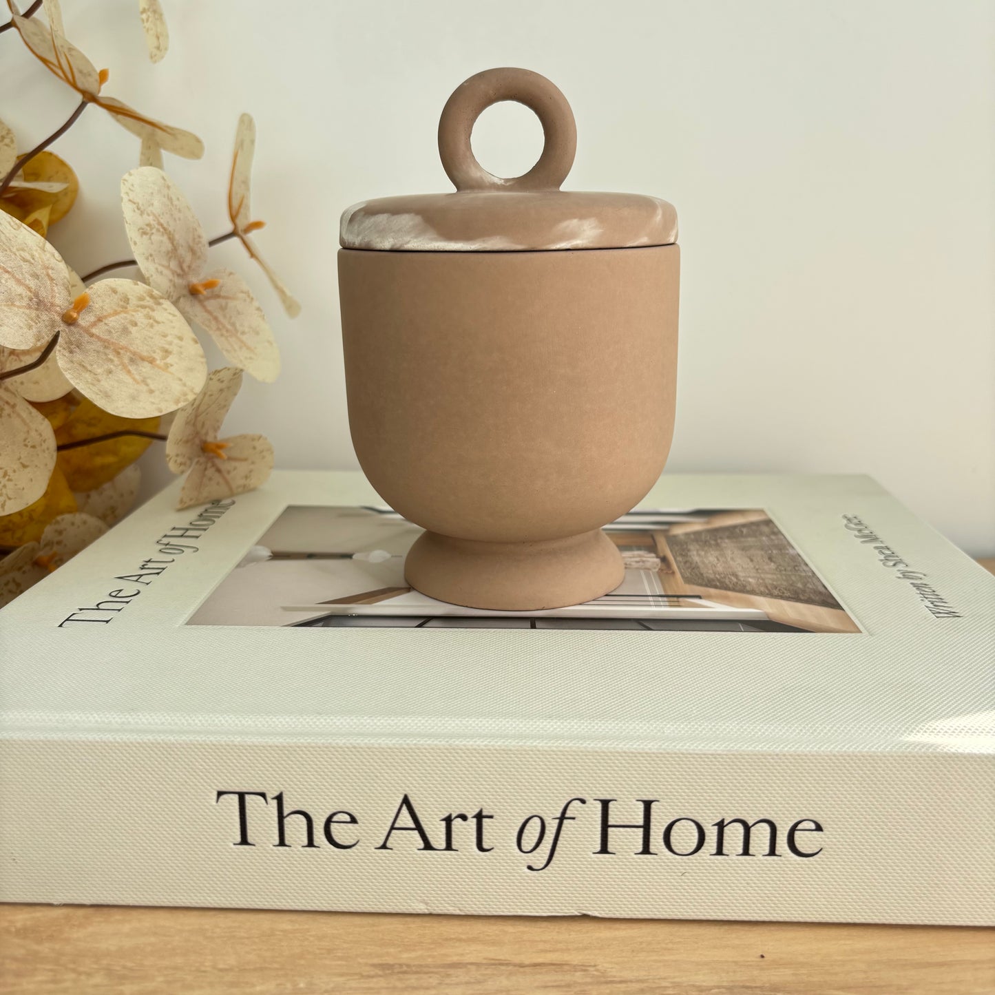 Calista Candle Pot