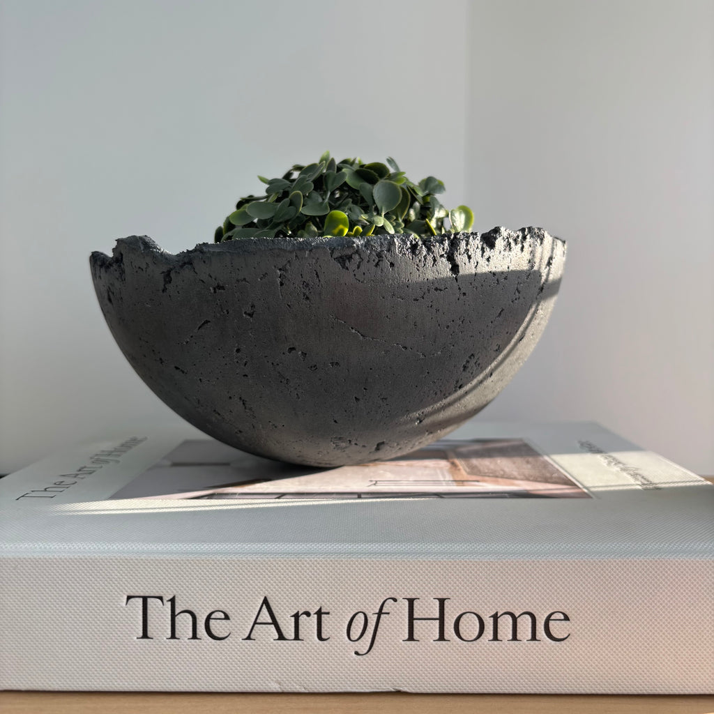 Half Moon Concrete Bowl Candle