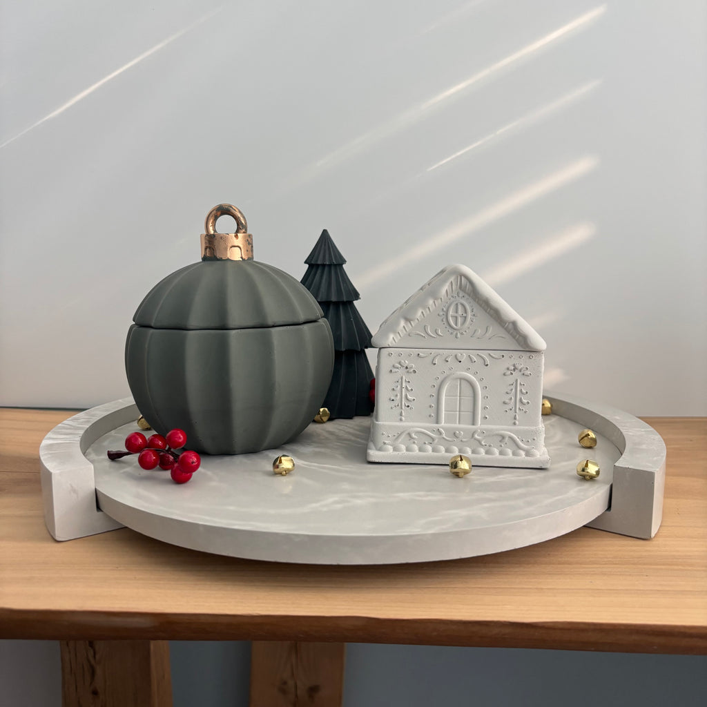 Hearth Cottage - Concrete Vessel