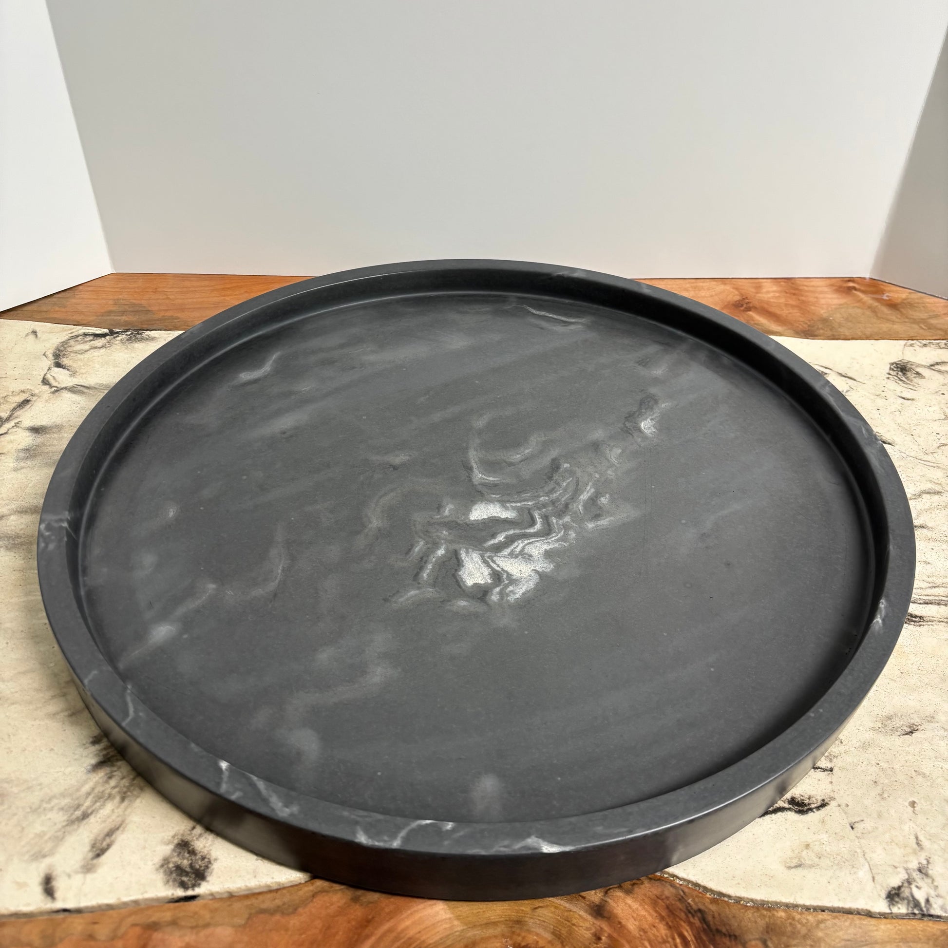 ORBIT – 18” Round Concrete Tray | Modern Statement Centerpiece | Handmade Luxury Decor