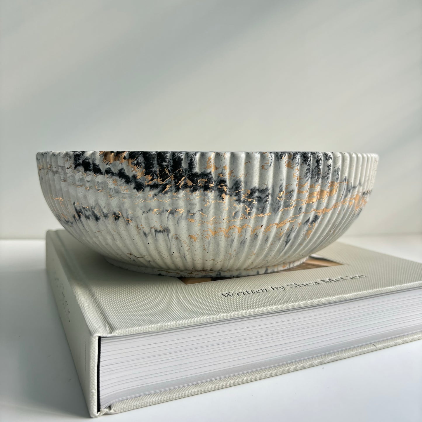 Temis- Fluted Bowl