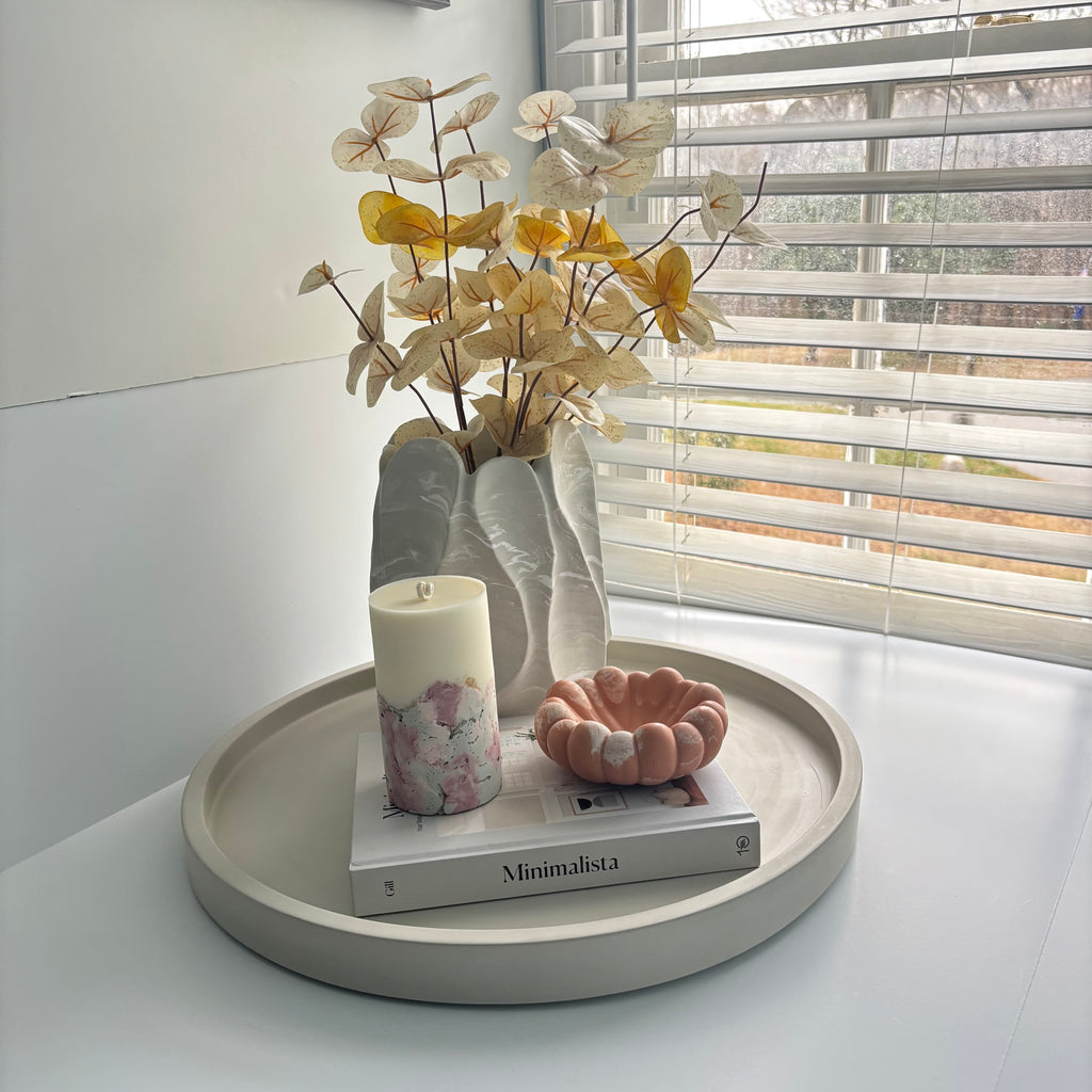 ORBIT – 18” Round Concrete Tray | Modern Statement Centerpiece | Handmade Luxury Decor