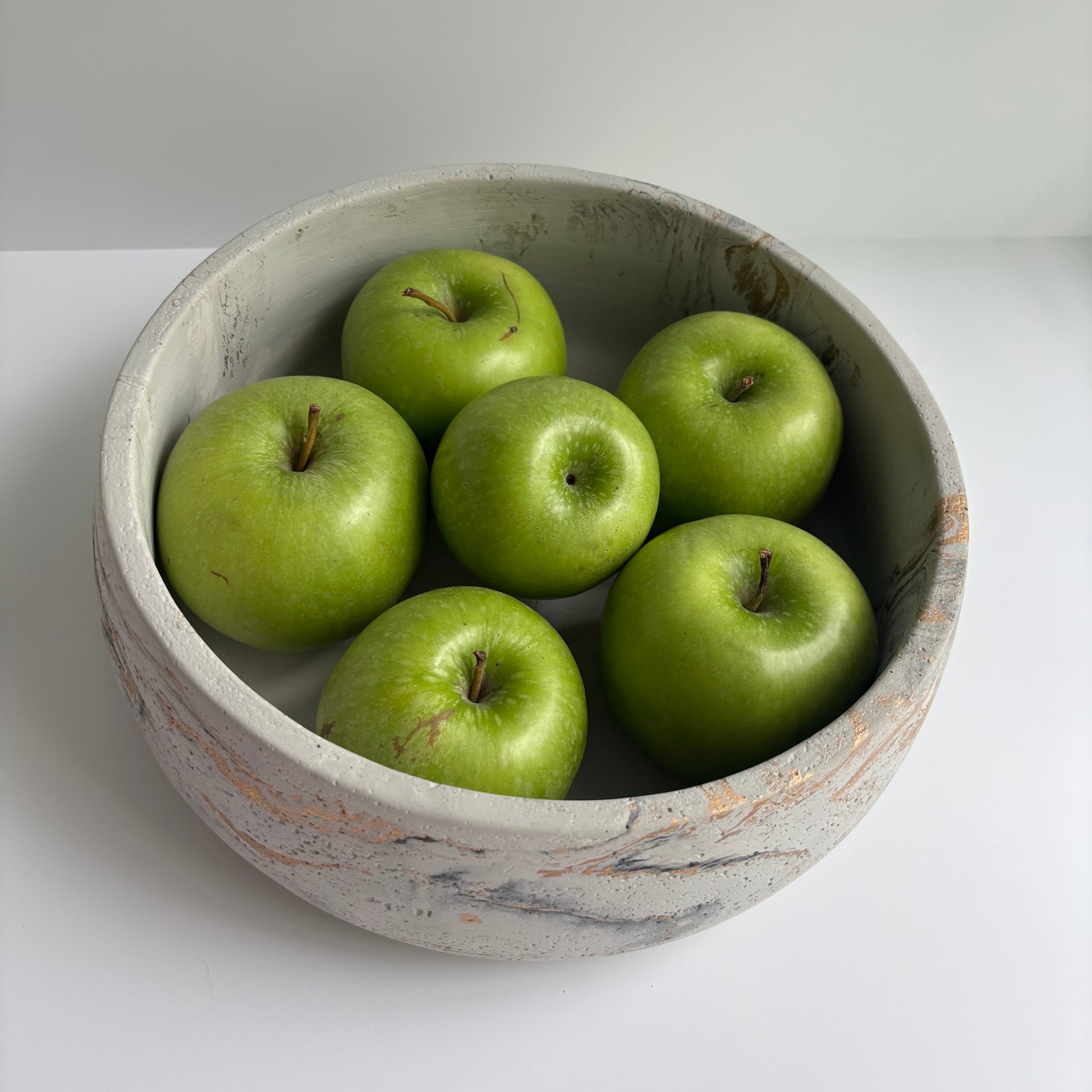 Daza Textured Bowl | 10” Decorative Concrete Bowl