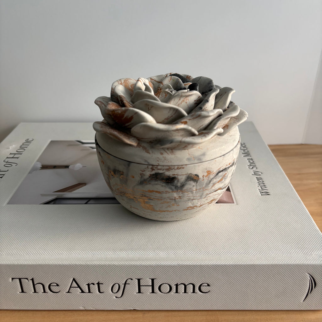 Bloomstone – Floral Lid Concrete Candle | Handmade Sculptural Flower Candle | Valentine’s Day Gift