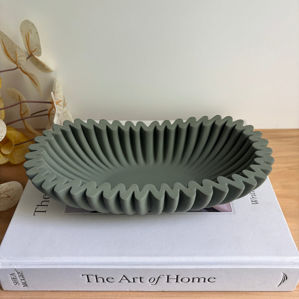Solea - Fluted Bowl
