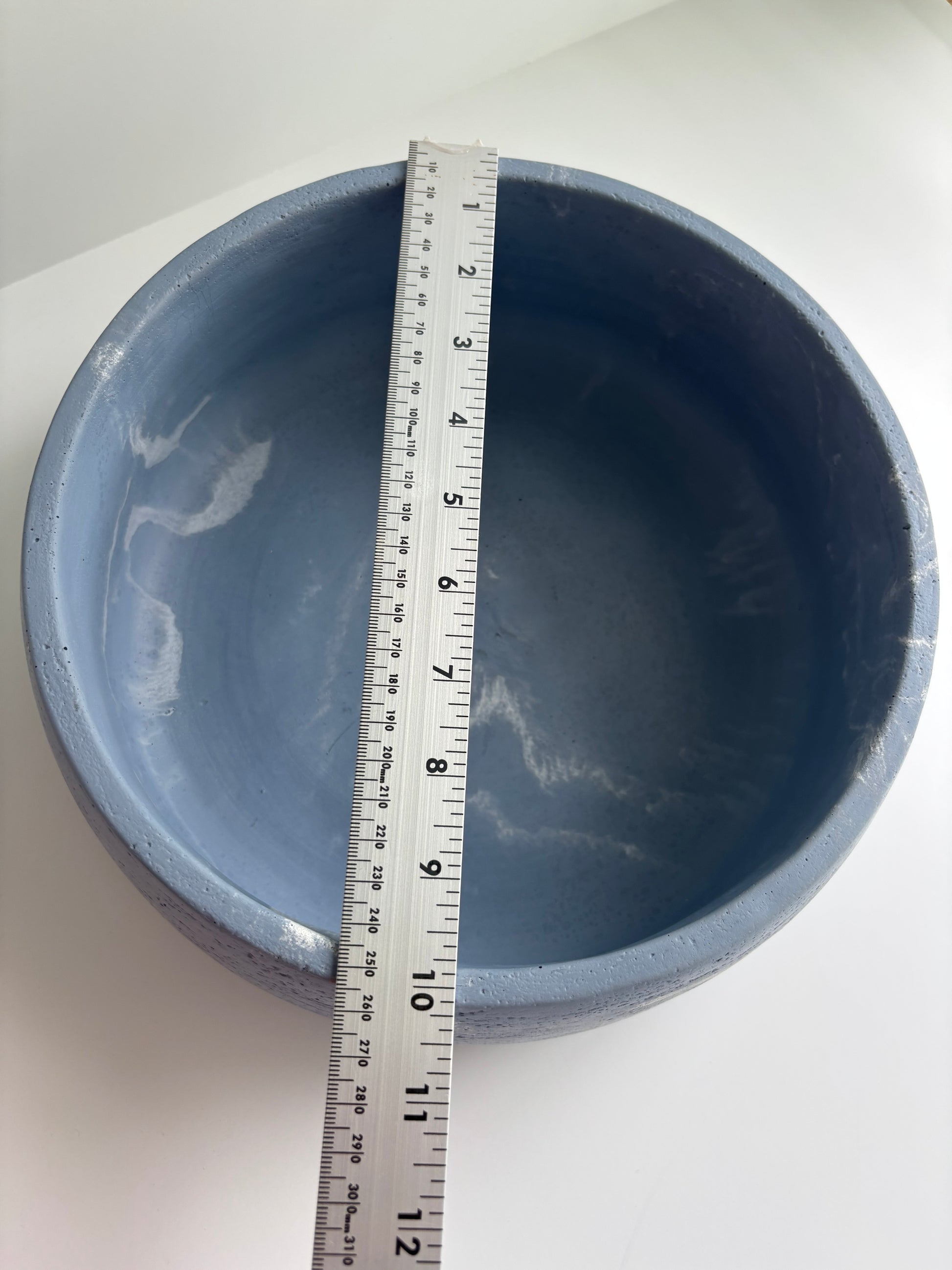 Daza Textured Bowl | 10” Decorative Concrete Bowl