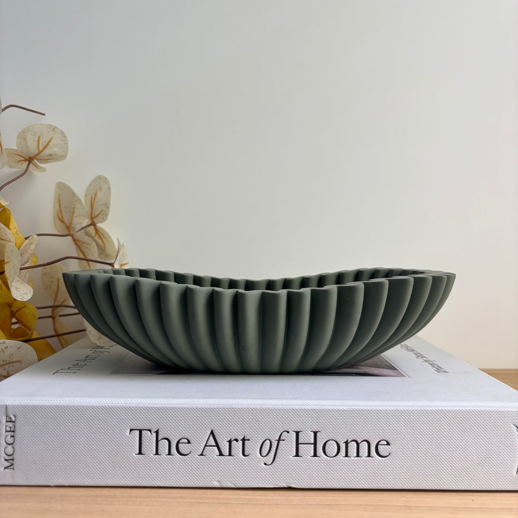 Solea - Fluted Bowl