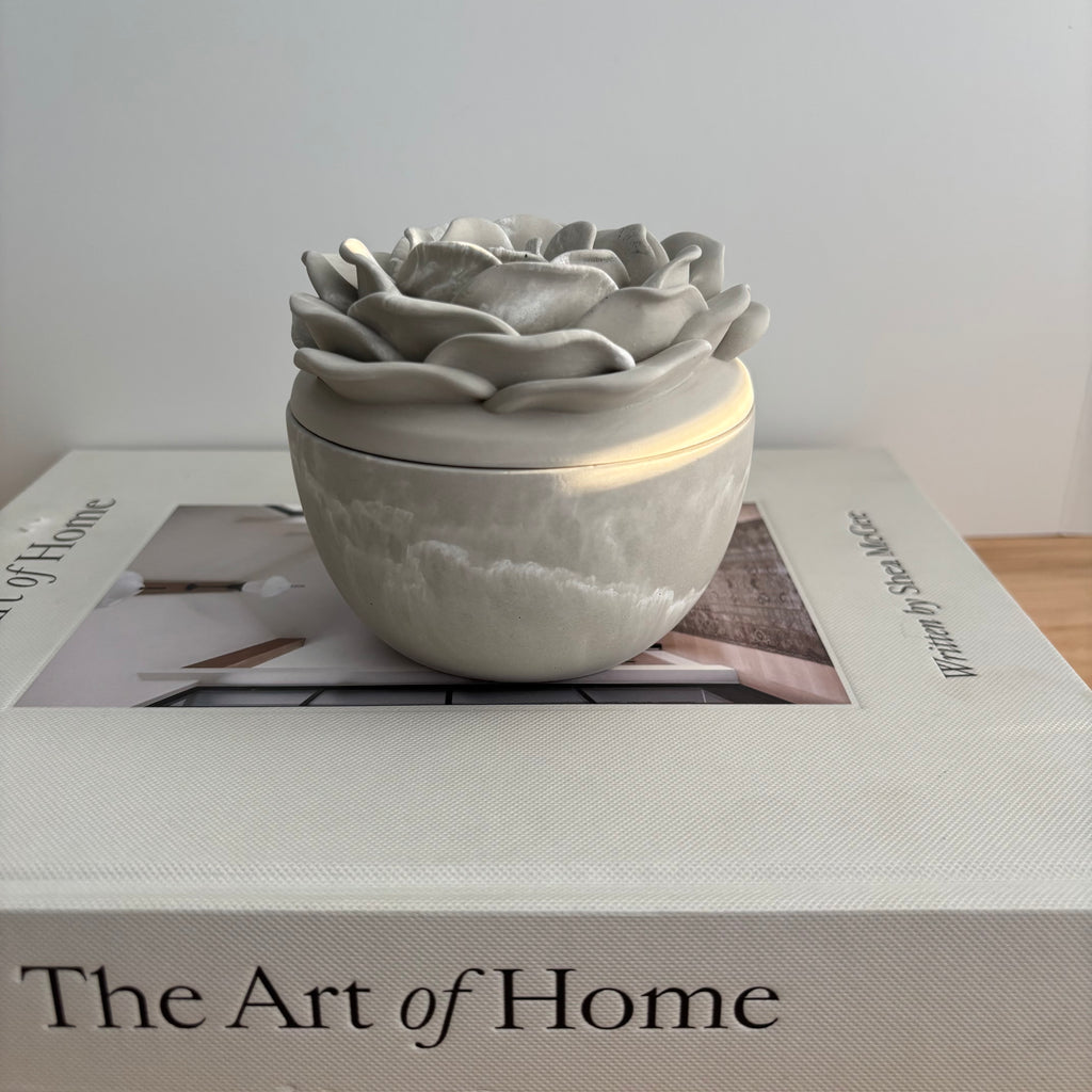 Bloomstone – Floral Lid Concrete Candle | Handmade Sculptural Flower Candle | Valentine’s Day Gift