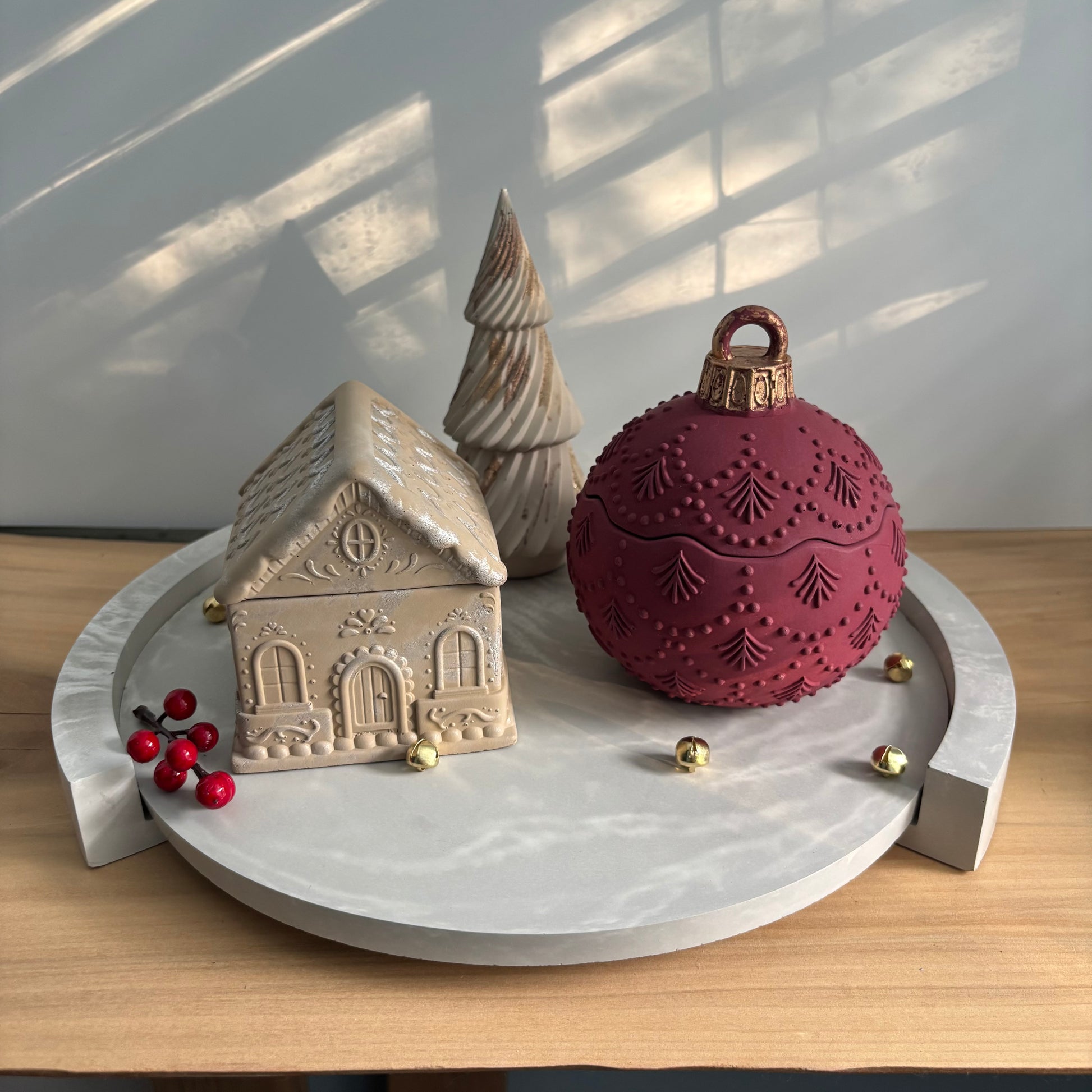 Hearth Cottage - Concrete Vessel