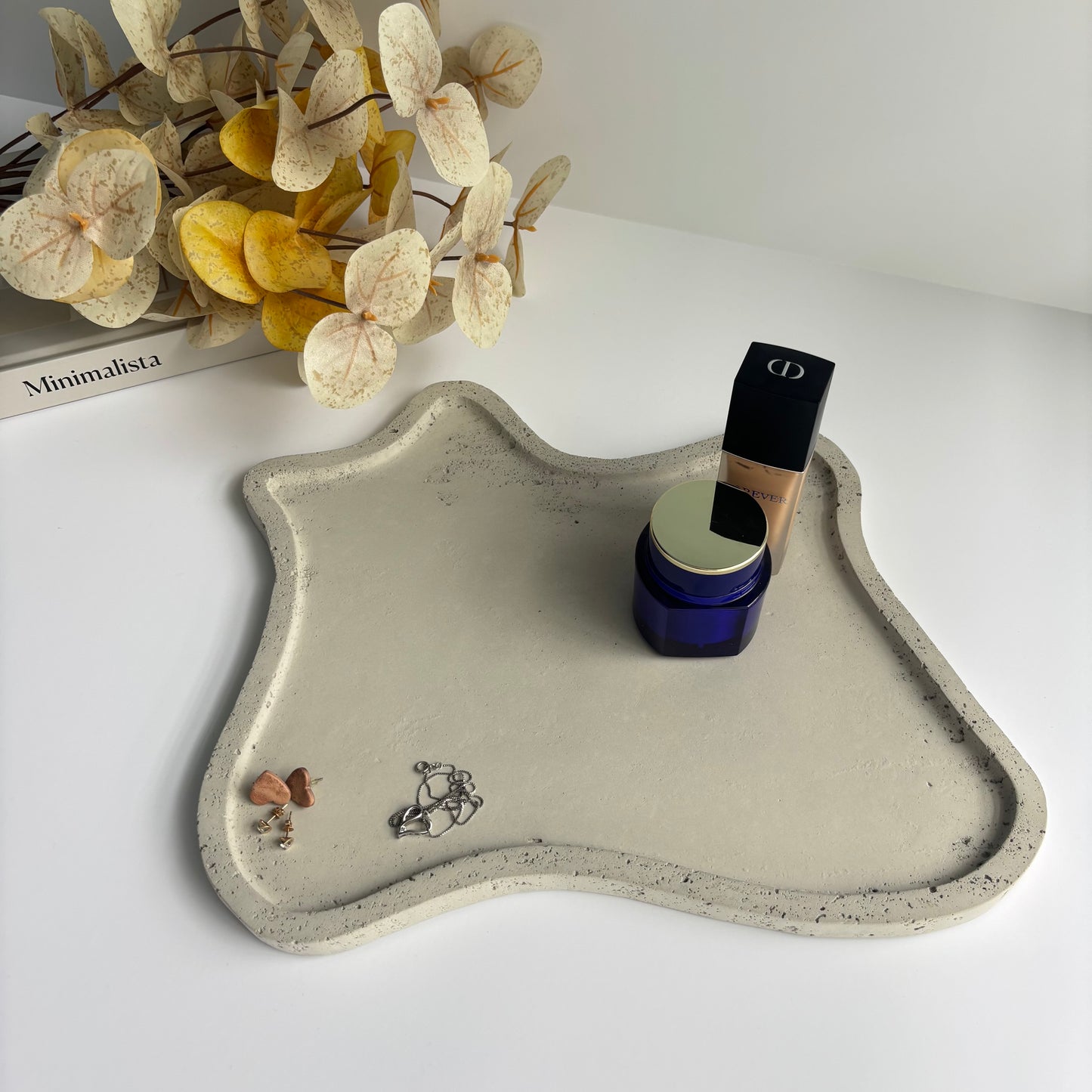 Nyx - Irregular Concrete Tray