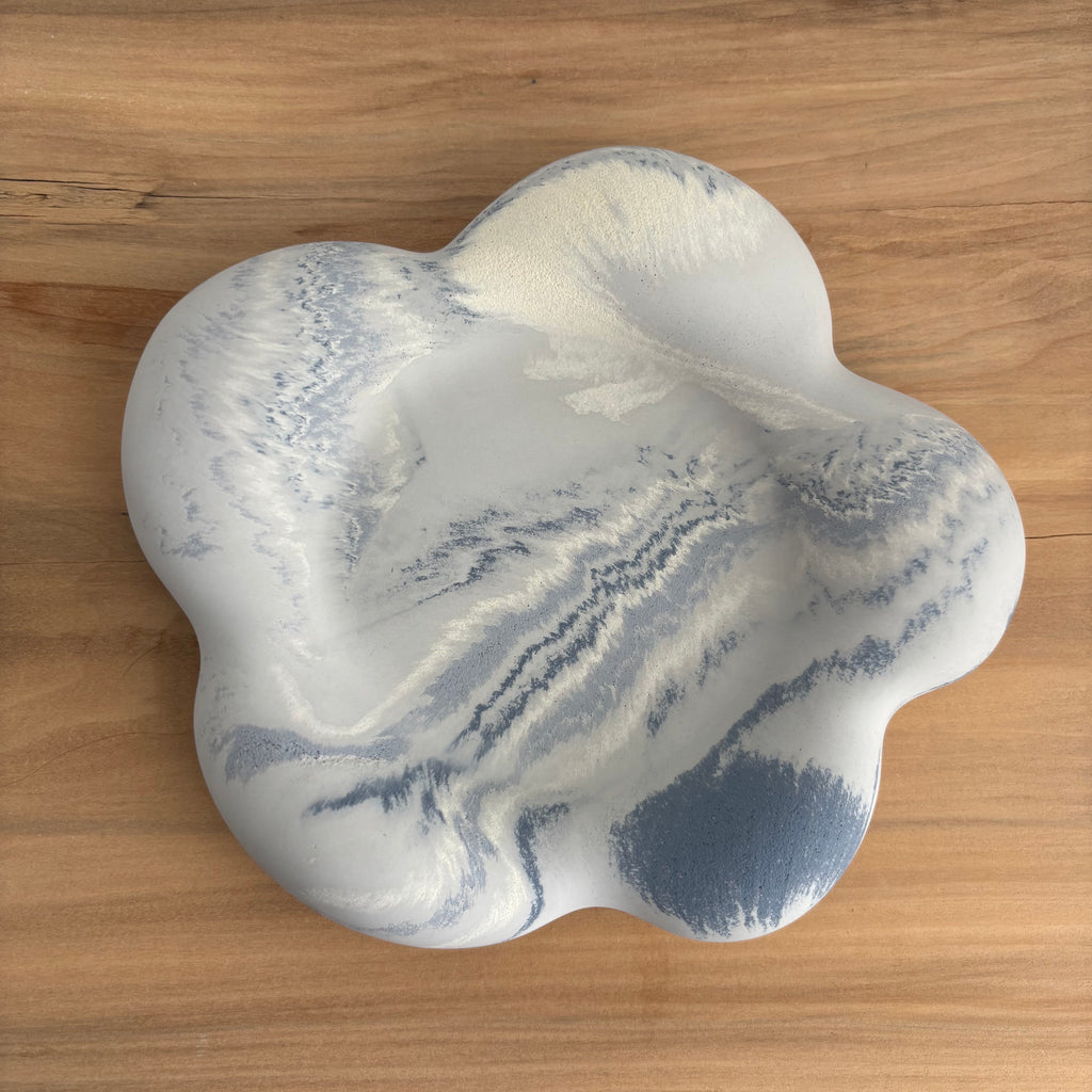 Bloom Concrete Tray – Sculptural Catchall Dish