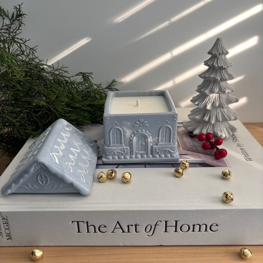 Hearth Cottage - Concrete Candle