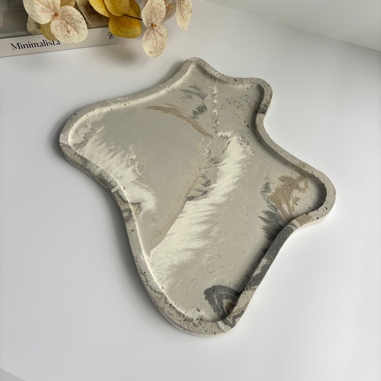 Nyx - Irregular Concrete Tray