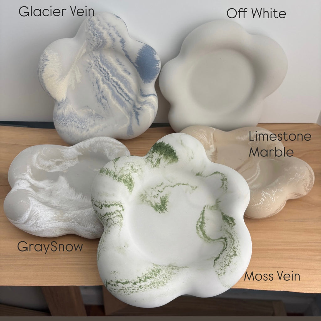 Bloom Concrete Tray – Sculptural Catchall Dish