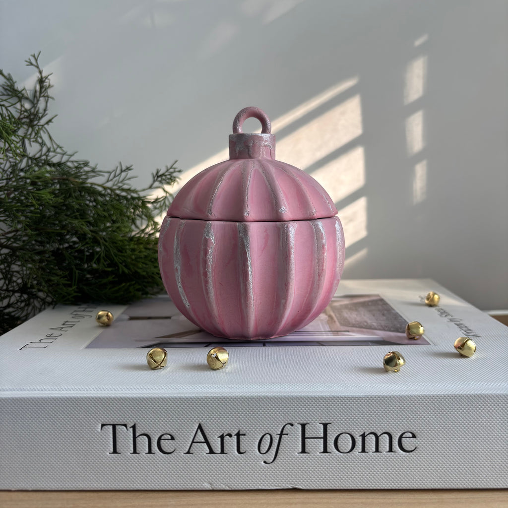 Aurora - Concrete Ornament Vessel