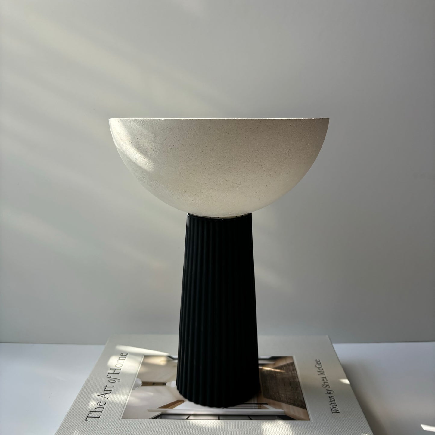 Leo Pedestal Bowl