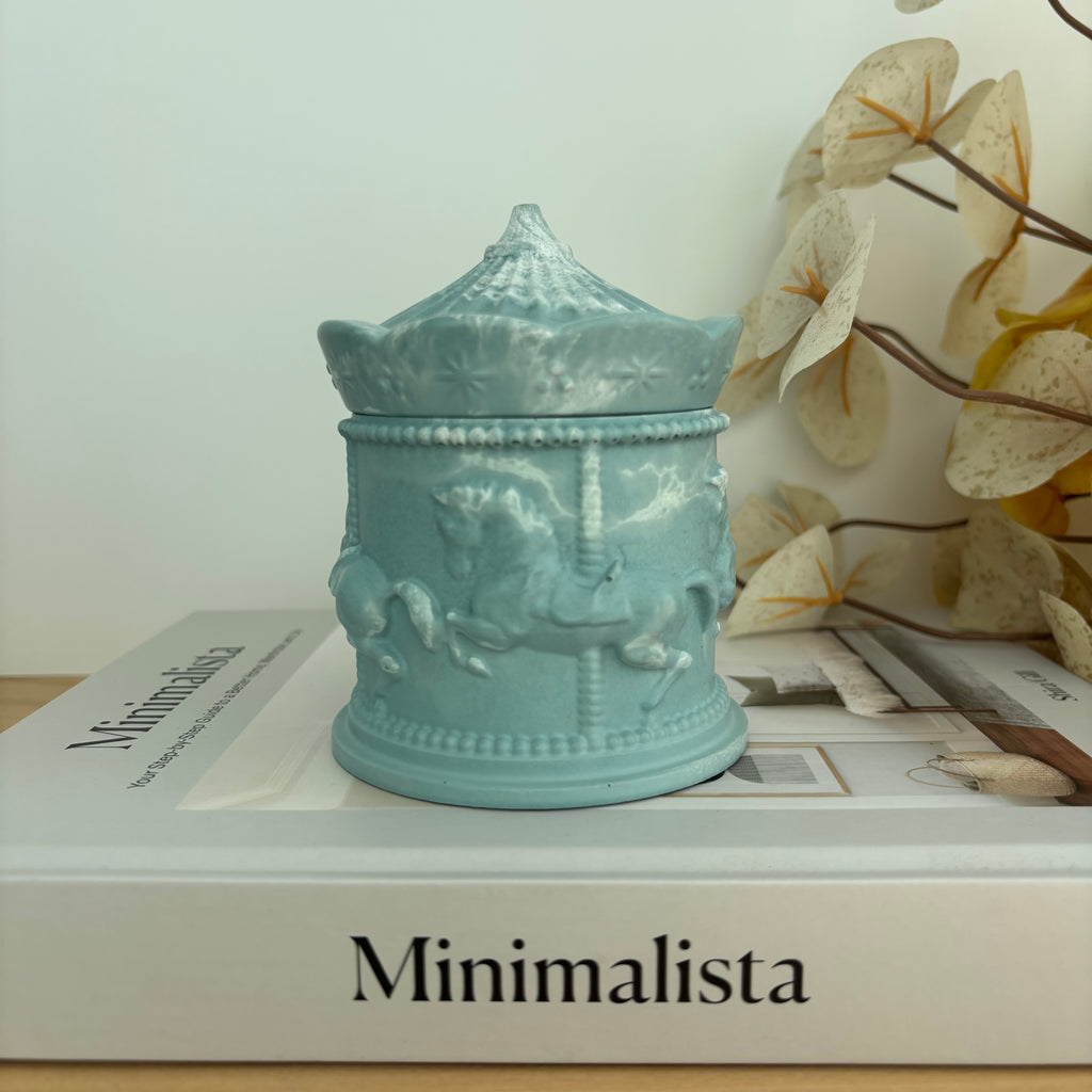 Carousel Concrete Candle Pot – Handcrafted Sculptural Design