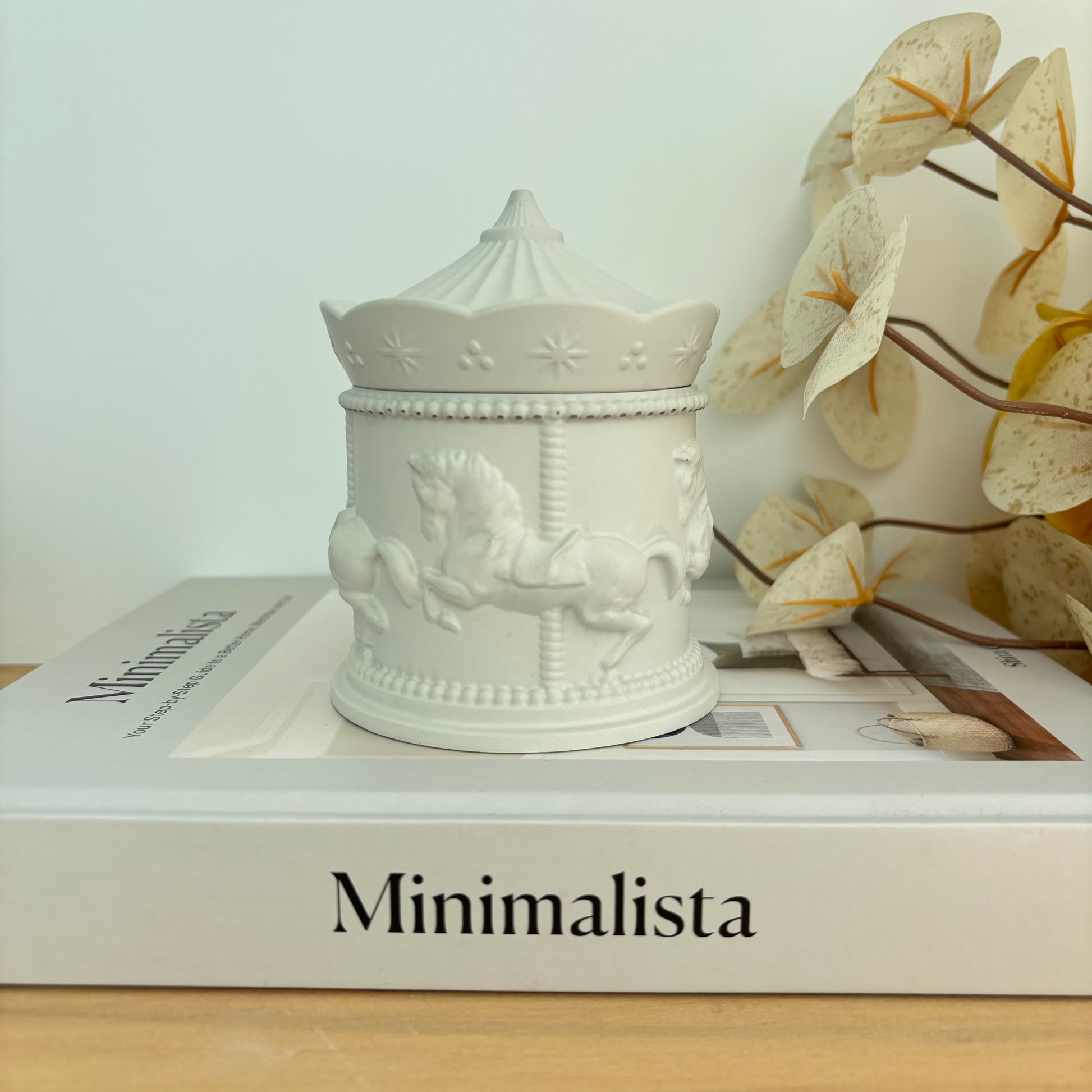 Carousel Concrete Candle Pot – Handcrafted Sculptural Design