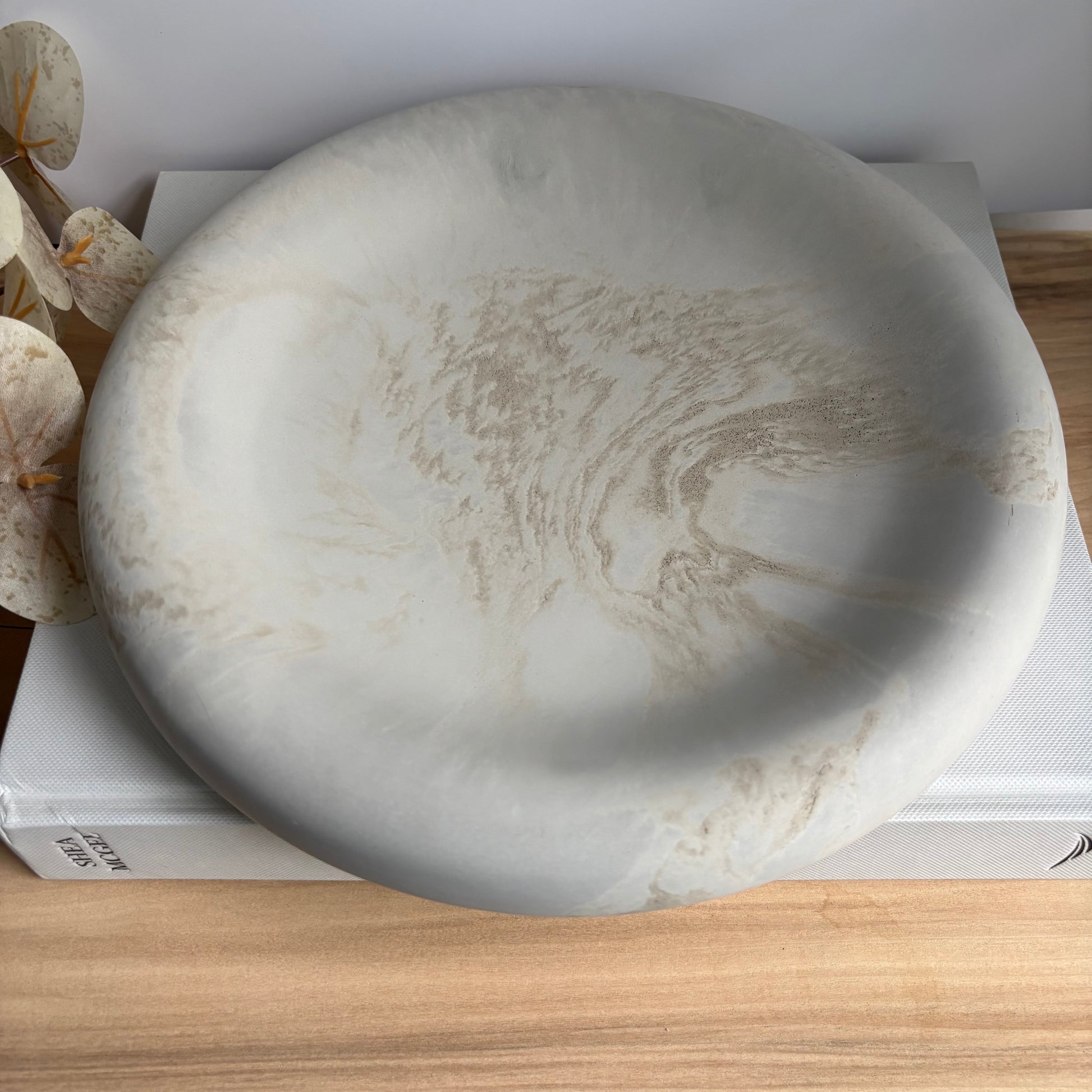 Petra - Pebble Concrete Tray